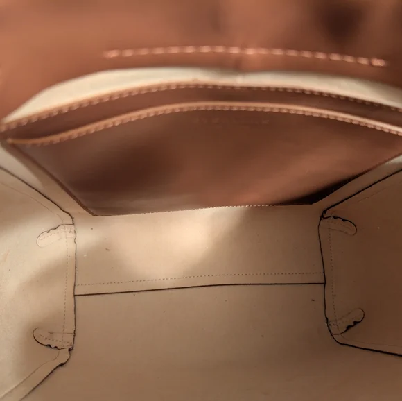 Everlane The Form Bag In Cognac - Picture 12 of 14